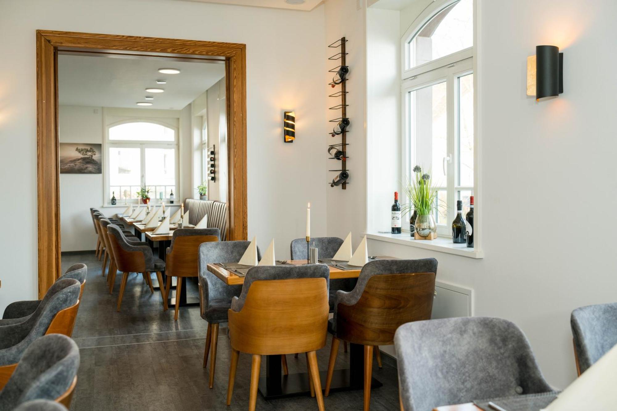 Roca Restaurant Und Hotel Bommersheim Exteriér fotografie